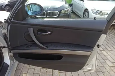 BMW 318i Advantage Titansilber FULL NAGY SZERVÍZ +3X-s GARANCIA !!