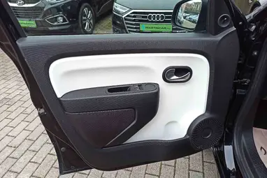 RENAULT TWINGO 1.0 SCe Zen Excluzive Diamond Black/White EDITION +Szívó BENZIN!! +3X GARANCIA !!