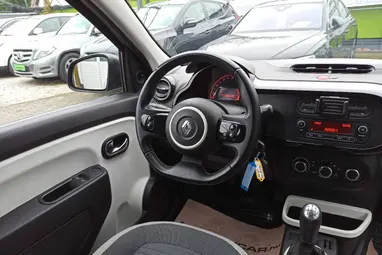 RENAULT TWINGO 1.0 SCe Zen Excluzive Diamond Black/White EDITION +Szívó BENZIN!! +3X GARANCIA !!