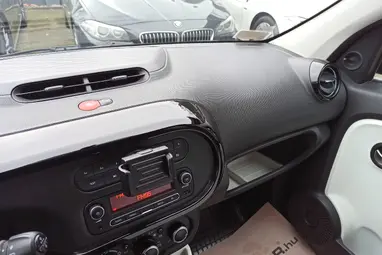 RENAULT TWINGO 1.0 SCe Zen Excluzive Diamond Black/White EDITION +Szívó BENZIN!! +3X GARANCIA !!