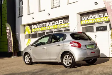 PEUGEOT 208 1.6 e-HDi Style Aluminium Grau Edition +110 Ekm !! +Friss Vizsga +3X-s GARANCIA !!