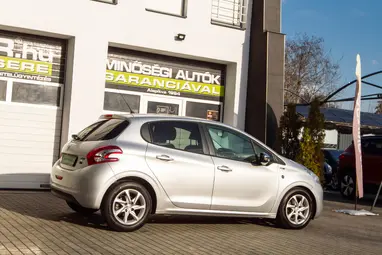 PEUGEOT 208 1.6 e-HDi Style Aluminium Grau Edition +110 Ekm !! +Friss Vizsga +3X-s GARANCIA !!