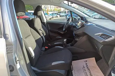 PEUGEOT 208 1.6 e-HDi Style Aluminium Grau Edition +110 Ekm !! +Friss Vizsga +3X-s GARANCIA !!