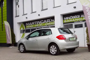 TOYOTA AURIS 1.6 Silver Metallic +Megbízható Japán benzines +3X-s GARANCIA!!