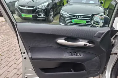 TOYOTA AURIS 1.6 Silver Metallic +Megbízható Japán benzines +3X-s GARANCIA!!