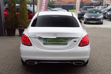 MERCEDES-BENZ C 200 Polar Weiss +Eredeti Magyar Autó +1.Tulaj +Vezetett Szervizkönyv +3X-s GARANCIA !!