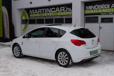OPEL ASTRA J 1.4 T Sport Jubilaum Schneeweiss +Első Tulajdonostól +Keveset futott +3X-s GARANCIA !!