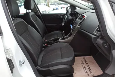 OPEL ASTRA J 1.4 T Sport Jubilaum Schneeweiss +Első Tulajdonostól +Keveset futott +3X-s GARANCIA !!