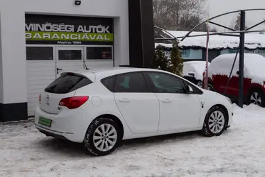 OPEL ASTRA J 1.4 T Sport Jubilaum Schneeweiss +Első Tulajdonostól +Keveset futott +3X-s GARANCIA !!
