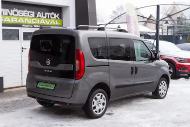FIAT DOBLO Dobló Panorama 1.4 16V Pop (7 személyes ) Electroclash Grey+Sporty RED +Eredeti Magyar Autó +3X-s GARANCIA!!