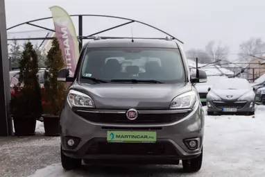 FIAT DOBLO Dobló Panorama 1.4 16V Pop (7 személyes ) Electroclash Grey+Sporty RED +Eredeti Magyar Autó +3X-s GARANCIA!!