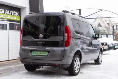 FIAT DOBLO Dobló Panorama 1.4 16V Pop (7 személyes ) Electroclash Grey+Sporty RED +Eredeti Magyar Autó +3X-s GARANCIA!!
