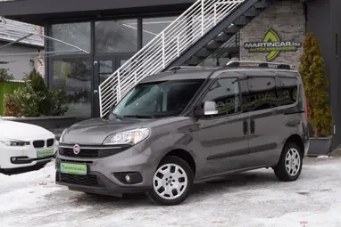 FIAT DOBLO Dobló Panorama 1.4 16V Pop (7 személyes ) Electroclash Grey+Sporty RED +Eredeti Magyar Autó +3X-s GARANCIA!!