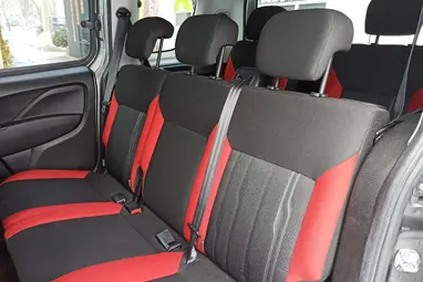 FIAT DOBLO Dobló Panorama 1.4 16V Pop (7 személyes ) Electroclash Grey+Sporty RED +Eredeti Magyar Autó +3X-s GARANCIA!!