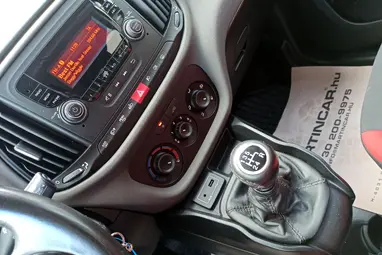 FIAT DOBLO Dobló Panorama 1.4 16V Pop (7 személyes ) Electroclash Grey+Sporty RED +Eredeti Magyar Autó +3X-s GARANCIA!!