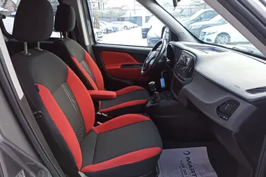 FIAT DOBLO Dobló Panorama 1.4 16V Pop (7 személyes ) Electroclash Grey+Sporty RED +Eredeti Magyar Autó +3X-s GARANCIA!!