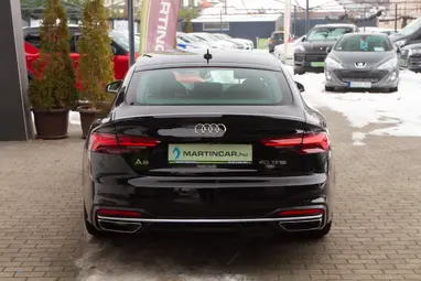 AUDI A5 Sportback 40 TFSI Advanced S-tronic Brilliant Black +Eredeti Magyar Autó +Mint az ÚJ +3X-s GARANCIA !!