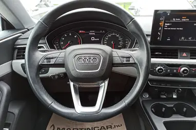 AUDI A5 Sportback 40 TFSI Advanced S-tronic Brilliant Black +Eredeti Magyar Autó +Mint az ÚJ +3X-s GARANCIA !!