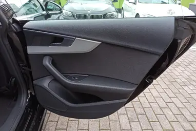 AUDI A5 Sportback 40 TFSI Advanced S-tronic Brilliant Black +Eredeti Magyar Autó +Mint az ÚJ +3X-s GARANCIA !!