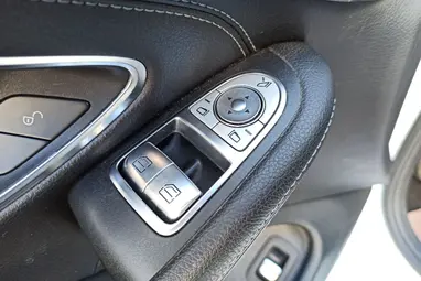 MERCEDES-BENZ C 250 7G-TRONIC Polar White +Eredeti Magyar Autó +1.Tulajdonos +3X-s GARANCIA !!