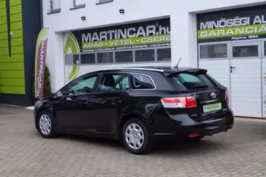 TOYOTA AVENSIS Wagon 2.0 D-4D Night Sky Black +Szép Gyárias Állapot +Friss Vizsga +3X-s GARANCIA !!