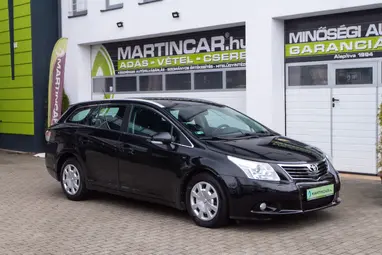 TOYOTA AVENSIS Wagon 2.0 D-4D Night Sky Black +Szép Gyárias Állapot +Friss Vizsga +3X-s GARANCIA !!