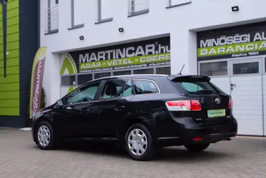 TOYOTA AVENSIS Wagon 2.0 D-4D Night Sky Black +Szép Gyárias Állapot +Friss Vizsga +3X-s GARANCIA !!