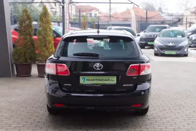 TOYOTA AVENSIS Wagon 2.0 D-4D Night Sky Black +Szép Gyárias Állapot +Friss Vizsga +3X-s GARANCIA !!