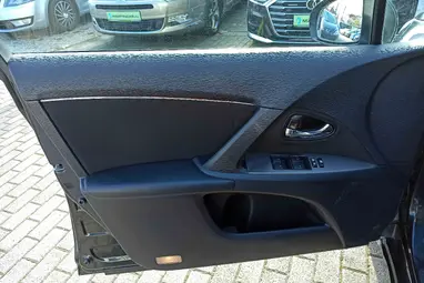 TOYOTA AVENSIS Wagon 2.0 D-4D Night Sky Black +Szép Gyárias Állapot +Friss Vizsga +3X-s GARANCIA !!