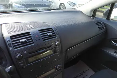 TOYOTA AVENSIS Wagon 2.0 D-4D Night Sky Black +Szép Gyárias Állapot +Friss Vizsga +3X-s GARANCIA !!