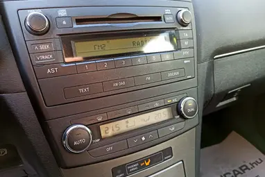 TOYOTA AVENSIS Wagon 2.0 D-4D Night Sky Black +Szép Gyárias Állapot +Friss Vizsga +3X-s GARANCIA !!