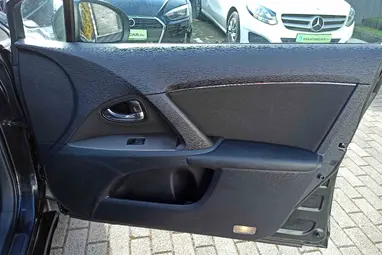 TOYOTA AVENSIS Wagon 2.0 D-4D Night Sky Black +Szép Gyárias Állapot +Friss Vizsga +3X-s GARANCIA !!