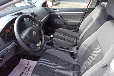 VOLKSWAGEN GOLF V 1.4 Atlanta Runout UNITED +Tornado Red +Full vez. Szervíz +Friss Vizsga +3X-s GARANCIA !!