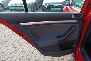 VOLKSWAGEN GOLF V 1.4 Atlanta Runout UNITED +Tornado Red +Full vez. Szervíz +Friss Vizsga +3X-s GARANCIA !!