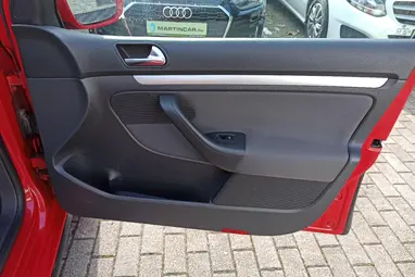 VOLKSWAGEN GOLF V 1.4 Atlanta Runout UNITED +Tornado Red +Full vez. Szervíz +Friss Vizsga +3X-s GARANCIA !!