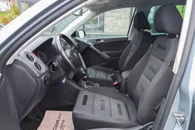 VOLKSWAGEN TIGUAN 2.0 CR TDI Sport&Style DSG 4Motion Slate Grey +Energy Cloth Design +Vez. Szervizkönyv +3X-s GARANCIA !!