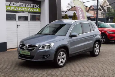 VOLKSWAGEN TIGUAN 2.0 CR TDI Sport&Style DSG 4Motion Slate Grey +Energy Cloth Design +Vez. Szervizkönyv +3X-s GARANCIA !!