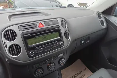 VOLKSWAGEN TIGUAN 2.0 CR TDI Sport&Style DSG 4Motion Slate Grey +Energy Cloth Design +Vez. Szervizkönyv +3X-s GARANCIA !!