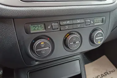 VOLKSWAGEN TIGUAN 2.0 CR TDI Sport&Style DSG 4Motion Slate Grey +Energy Cloth Design +Vez. Szervizkönyv +3X-s GARANCIA !!