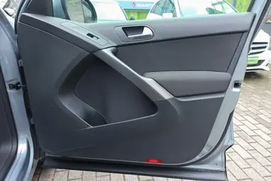 VOLKSWAGEN TIGUAN 2.0 CR TDI Sport&Style DSG 4Motion Slate Grey +Energy Cloth Design +Vez. Szervizkönyv +3X-s GARANCIA !!