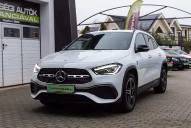 MERCEDES-BENZ GLA 250 e EQ Power AMG Line 8G-DCT Dig. White Metallic+80E-Km+Vez. Szervíz+Mo.-i 1 tulaj +Újszerű +AMG +3X-s GARANCIA !!