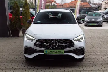 MERCEDES-BENZ GLA 250 e EQ Power AMG Line 8G-DCT Dig. White Metallic+80E-Km+Vez. Szervíz+Mo.-i 1 tulaj +Újszerű +AMG +3X-s GARANCIA !!