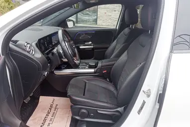 MERCEDES-BENZ GLA 250 e EQ Power AMG Line 8G-DCT Dig. White Metallic+80E-Km+Vez. Szervíz+Mo.-i 1 tulaj +Újszerű +AMG +3X-s GARANCIA !!