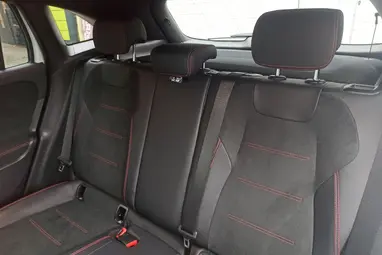 MERCEDES-BENZ GLA 250 e EQ Power AMG Line 8G-DCT Dig. White Metallic+80E-Km+Vez. Szervíz+Mo.-i 1 tulaj +Újszerű +AMG +3X-s GARANCIA !!