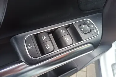 MERCEDES-BENZ GLA 250 e EQ Power AMG Line 8G-DCT Dig. White Metallic+80E-Km+Vez. Szervíz+Mo.-i 1 tulaj +Újszerű +AMG +3X-s GARANCIA !!