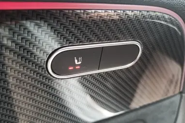 MERCEDES-BENZ GLA 250 e EQ Power AMG Line 8G-DCT Dig. White Metallic+80E-Km+Vez. Szervíz+Mo.-i 1 tulaj +Újszerű +AMG +3X-s GARANCIA !!