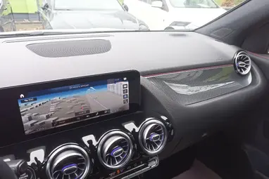 MERCEDES-BENZ GLA 250 e EQ Power AMG Line 8G-DCT Dig. White Metallic+80E-Km+Vez. Szervíz+Mo.-i 1 tulaj +Újszerű +AMG +3X-s GARANCIA !!