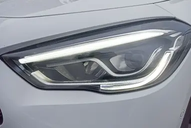 MERCEDES-BENZ GLA 250 e EQ Power AMG Line 8G-DCT Dig. White Metallic+80E-Km+Vez. Szervíz+Mo.-i 1 tulaj +Újszerű +AMG +3X-s GARANCIA !!