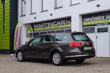 VOLKSWAGEN PASSAT VII Variant 2.0 CR TDI Comfortline BMT Black Oak Brown Metalic +Első Tulajdonostól +3X-s GARANCIA !!