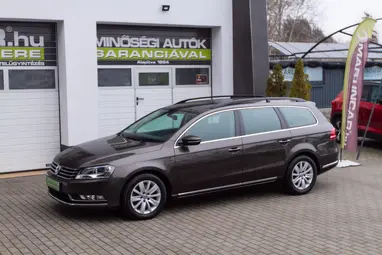 VOLKSWAGEN PASSAT VII Variant 2.0 CR TDI Comfortline BMT Black Oak Brown Metalic +Első Tulajdonostól +3X-s GARANCIA !!